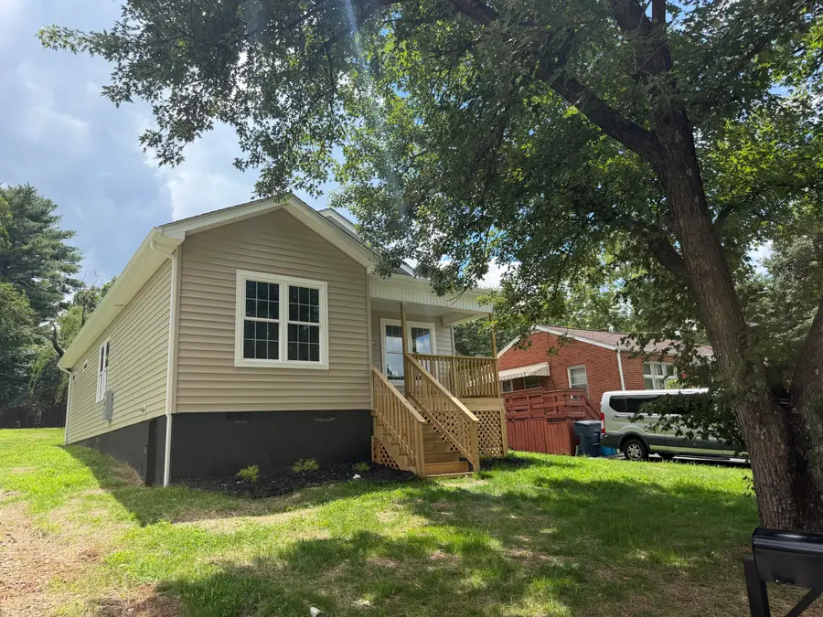 3432 Signal Hill Ave Nw, Roanoke, VA 24017 - #2