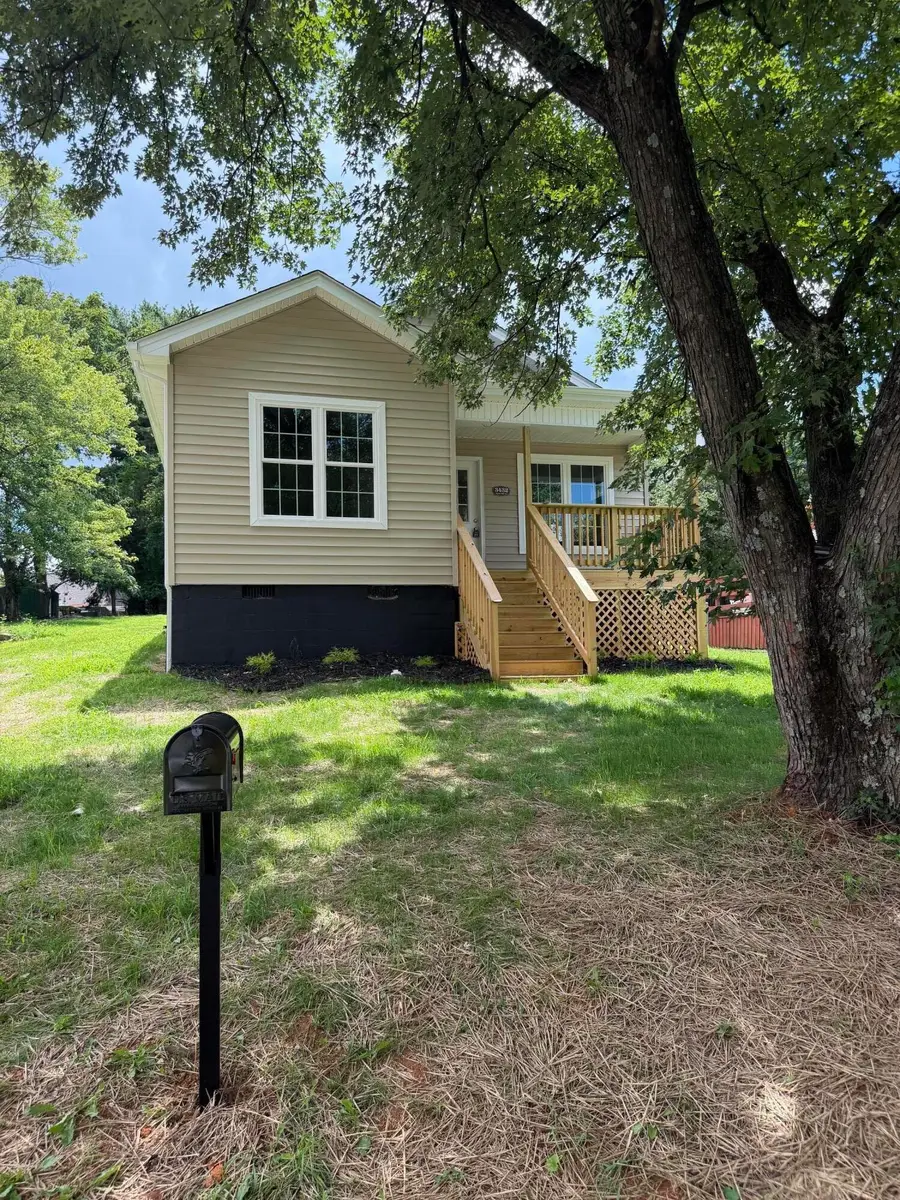 3432 Signal Hill Ave Nw, Roanoke, VA 24017 - #3