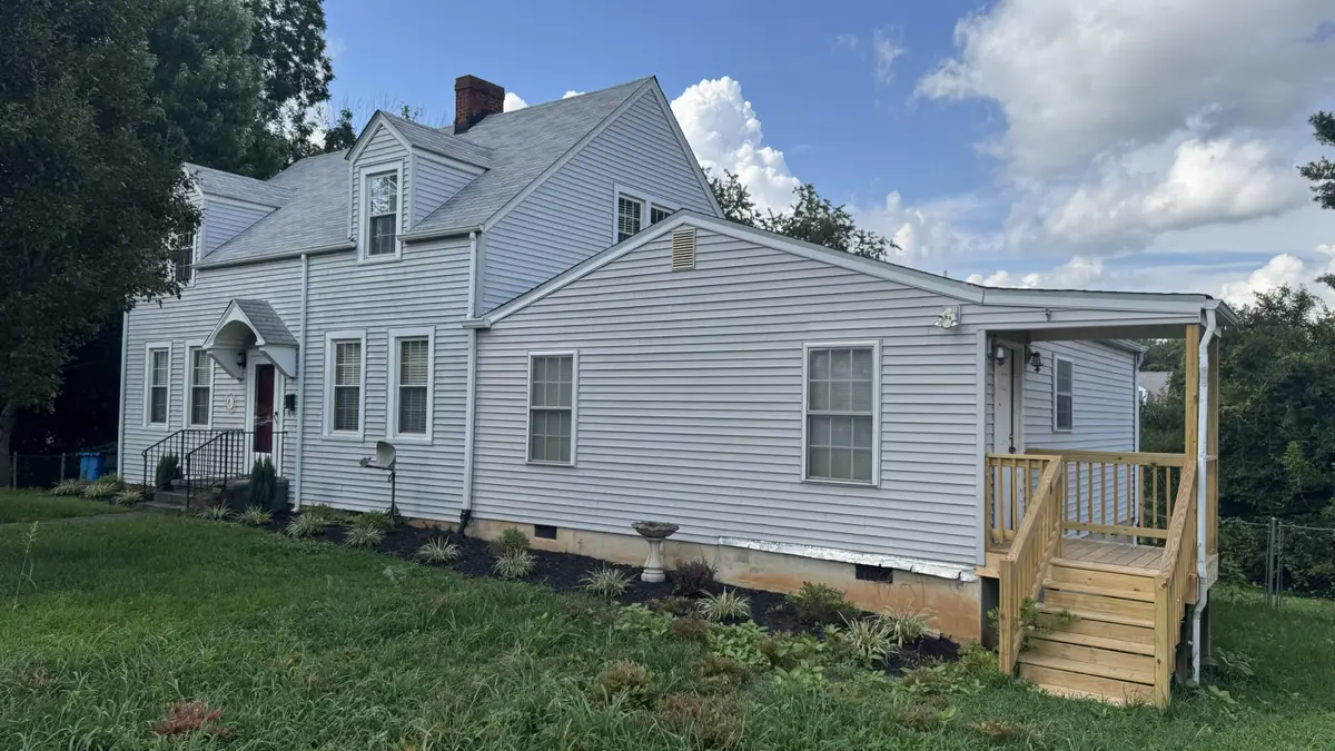 3323 Greenland Ave Nw, Roanoke, VA 24012 - #1