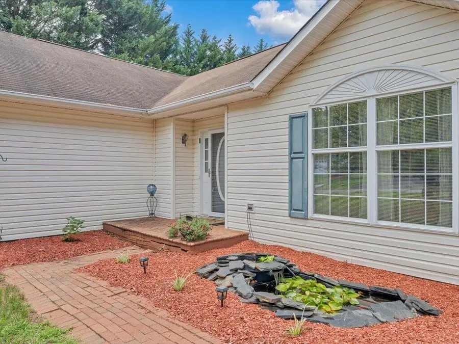 446 Ellsworth, Ridgeway, VA 24148 - #3