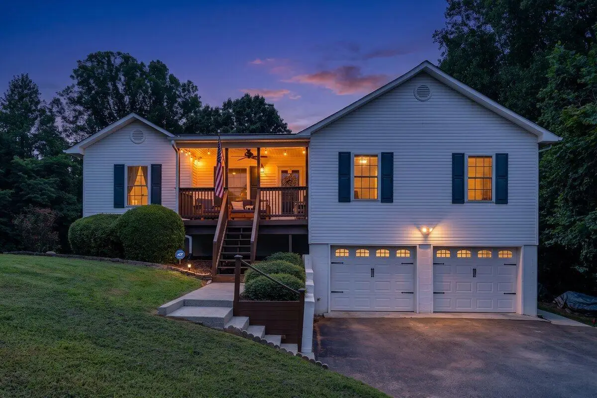 1115 Ridgecrest, Vinton, VA 24179 - #1