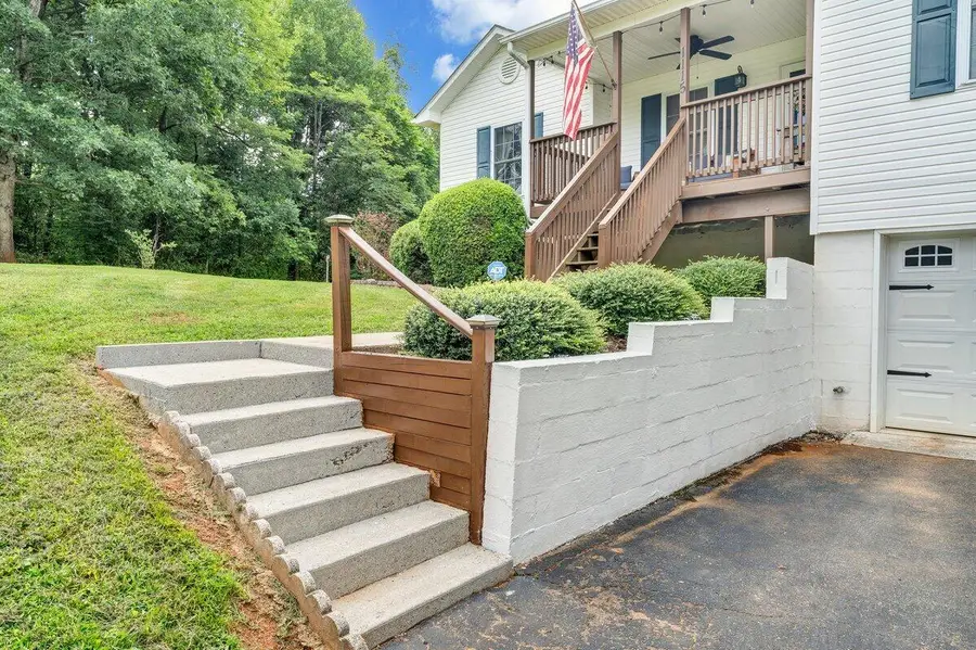 1115 Ridgecrest, Vinton, VA 24179 - #3