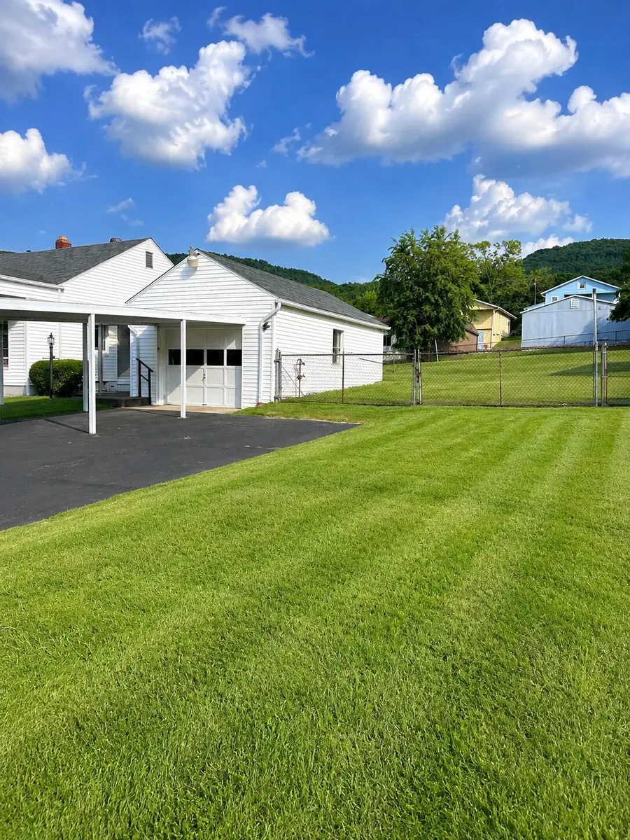 317 E Pennsylvania, Covington, VA 24426 - #3