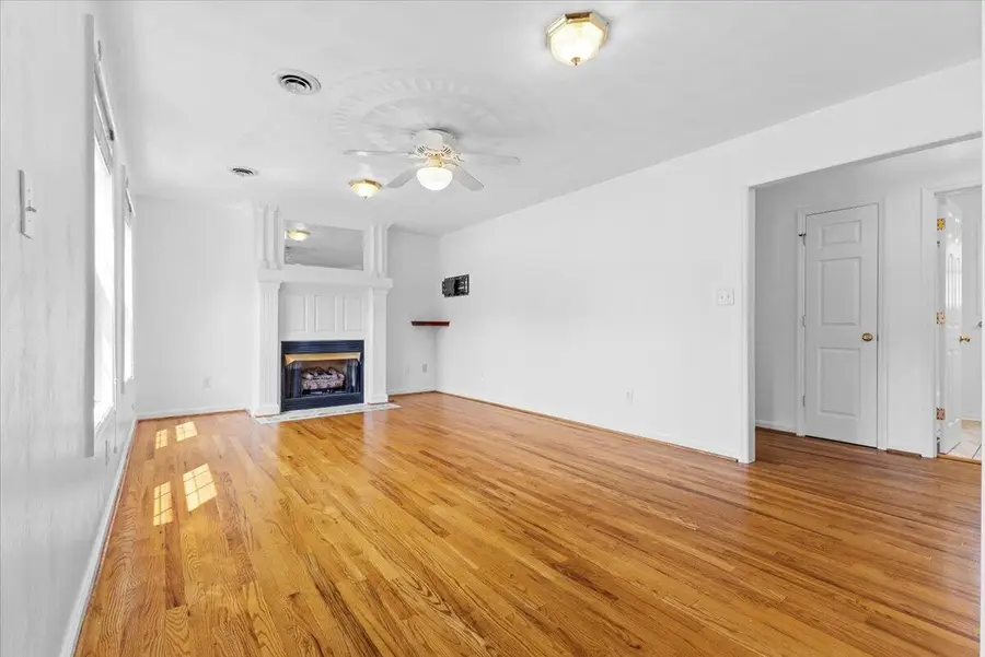 2956 Stonebridge, Vinton, VA 24179 - #3