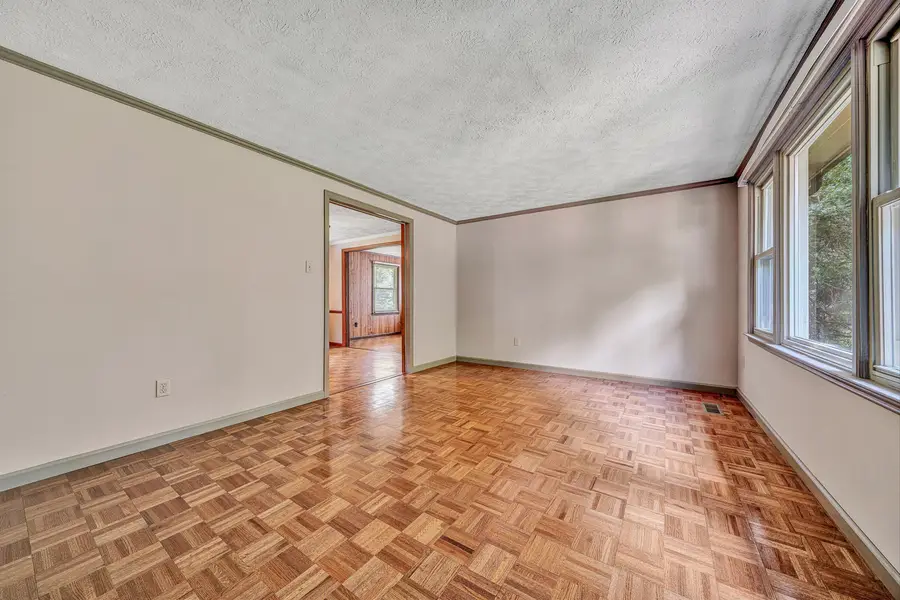 1005 Questor, Vinton, VA 24179 - #3