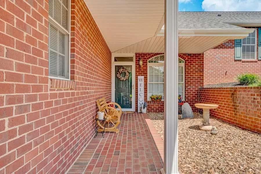 2505 Feather Garden, Vinton, VA 24179 - #3