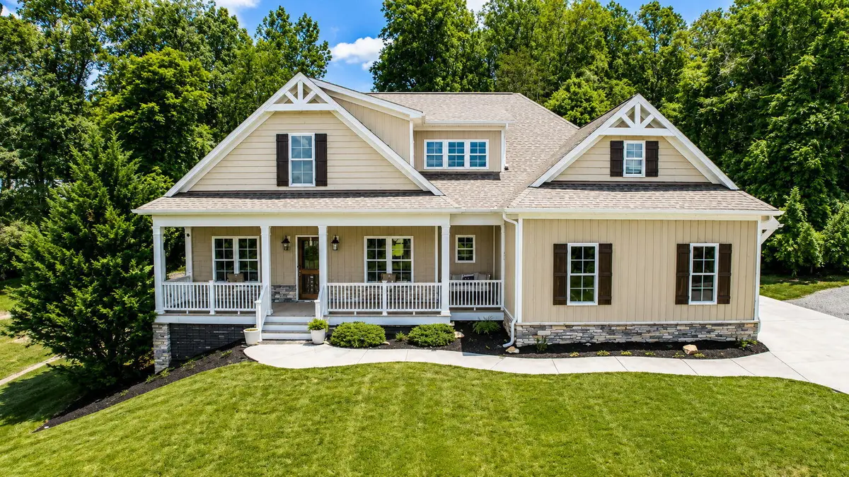 3515 Ridgecroft Dr, Lynchburg, VA 24503 - #1