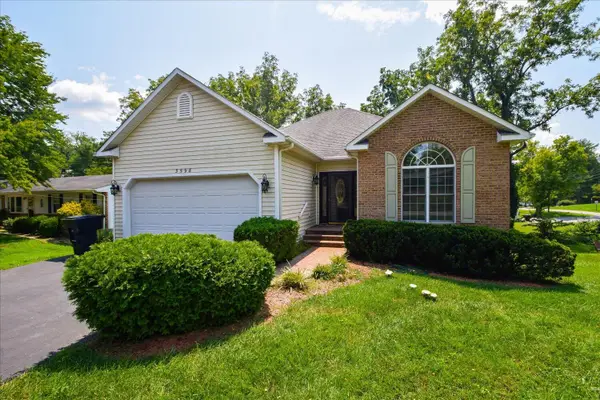 3598 Grandin Rd Sw, Roanoke, VA 24018