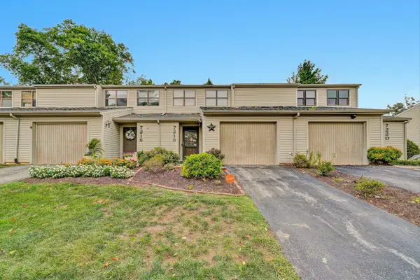 7218 Red Cedar Cir, Roanoke, VA 24019