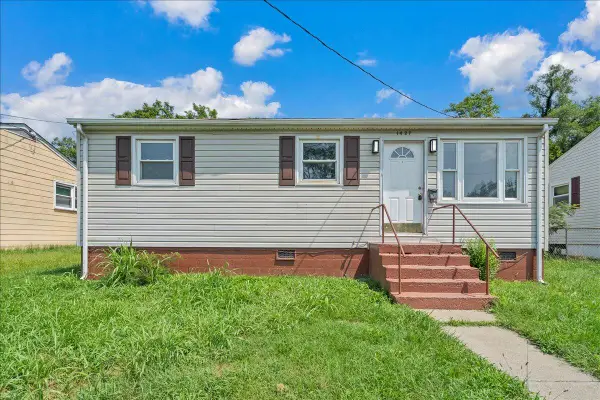 1427 Gilmer Ave Nw, Roanoke, VA 24017