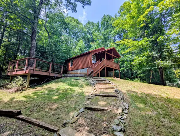 135 & 137 Halls Store, Willis, VA 24380