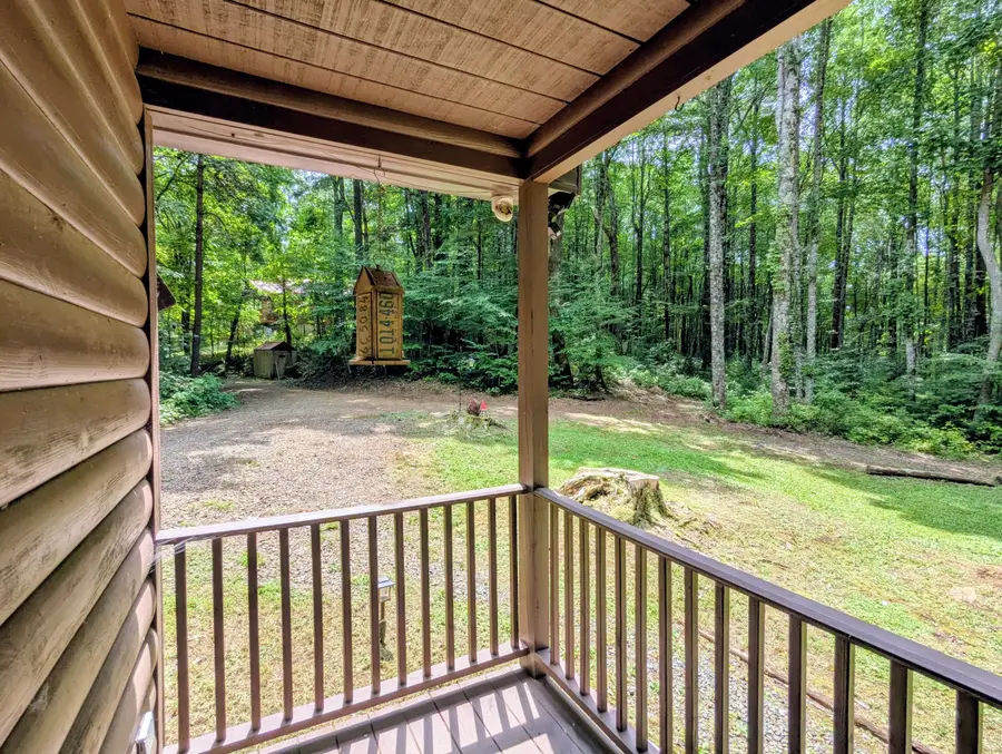 135 & 137 Halls Store, Willis, VA 24380 - #2