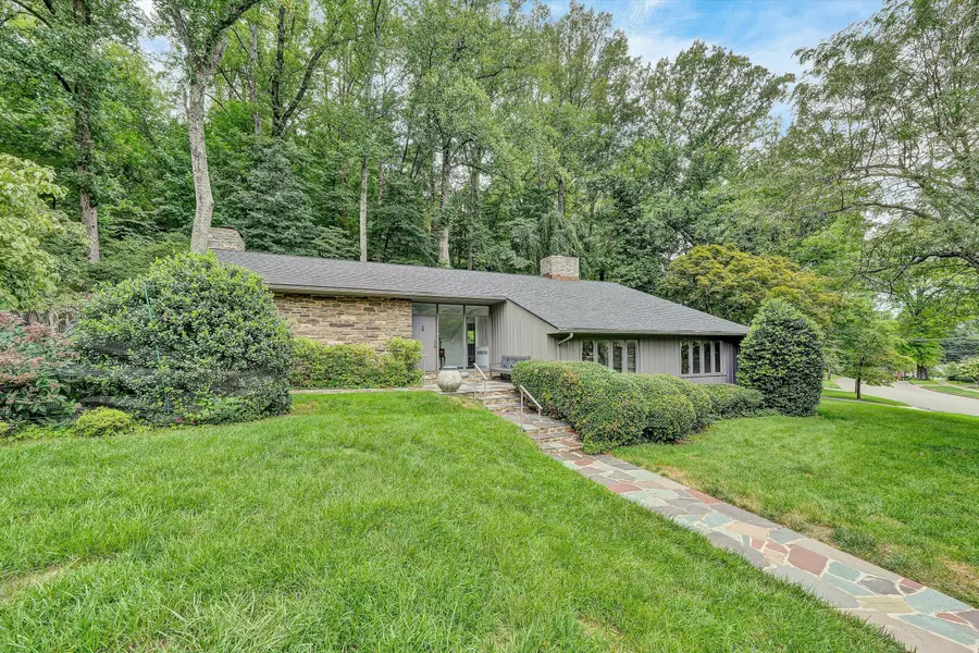 3203 Peakwood Dr Sw, Roanoke, VA 24014 - #2