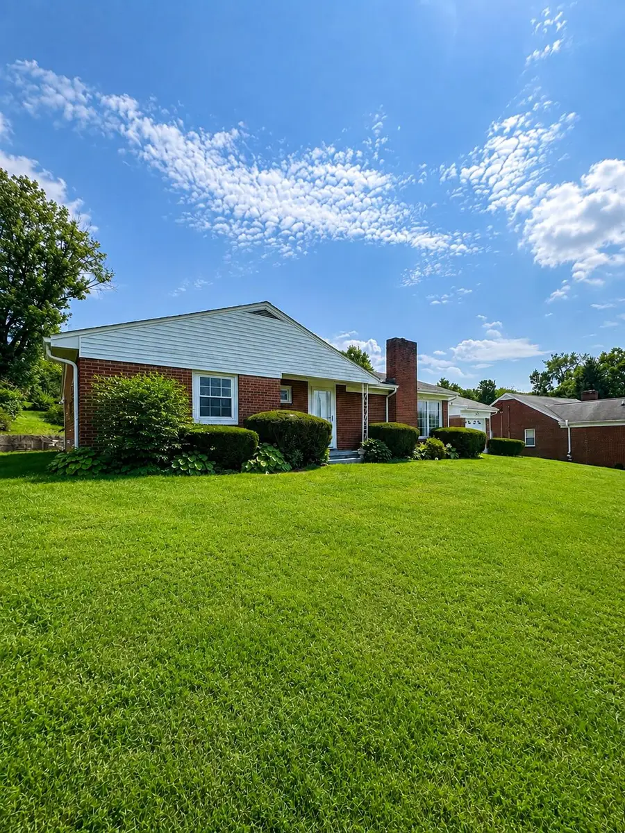 449 E Madison, Covington, VA 24426 - #2