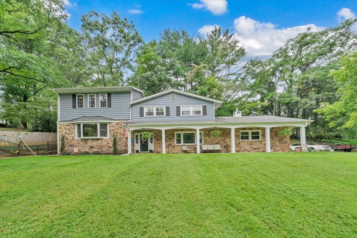 6121 Homewood Cir, Roanoke, VA 24018 - #1