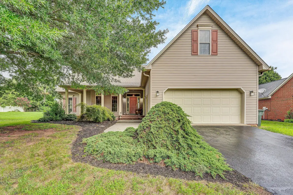1203 Turner St, Salem, VA 24153 - #1