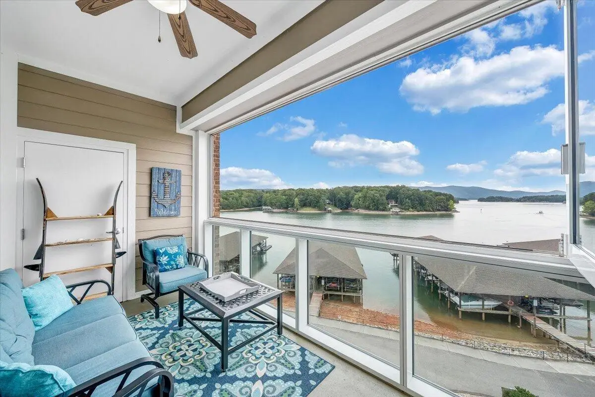 1273 Graves Harbor Trl #334, Huddleston, VA 24104 - #1