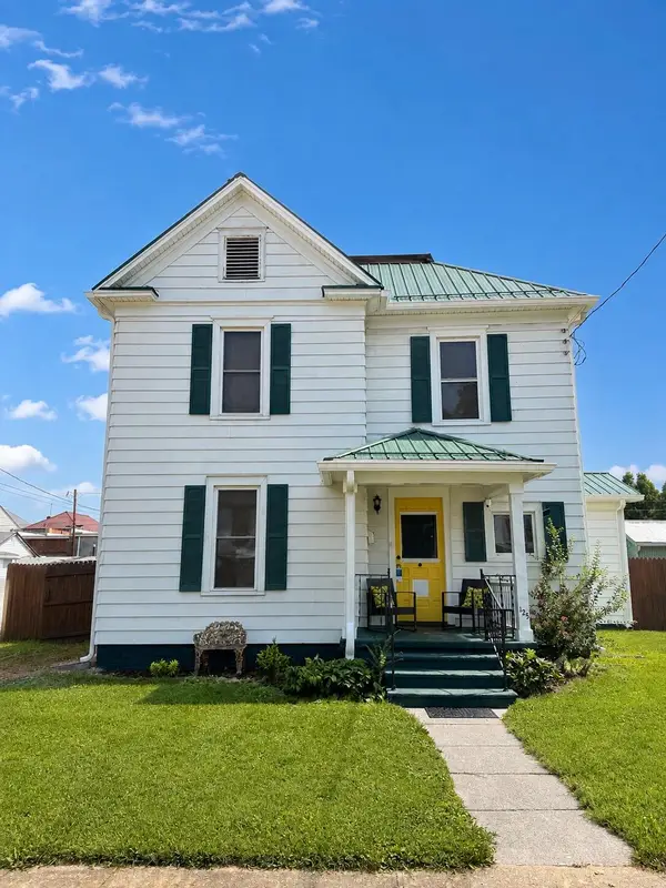 125 S Marion, Covington, VA 24426