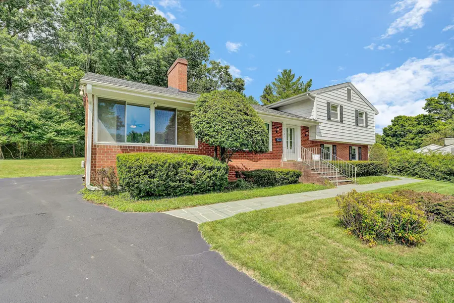 3327 Pasley Ave Sw, Roanoke, VA 24015 - #2