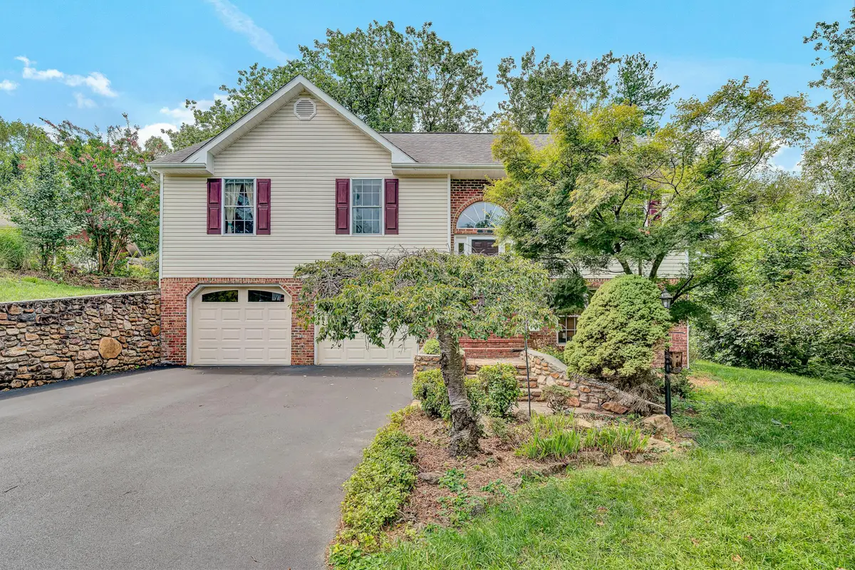 5516 Warwood Dr, Roanoke, VA 24018 - #1