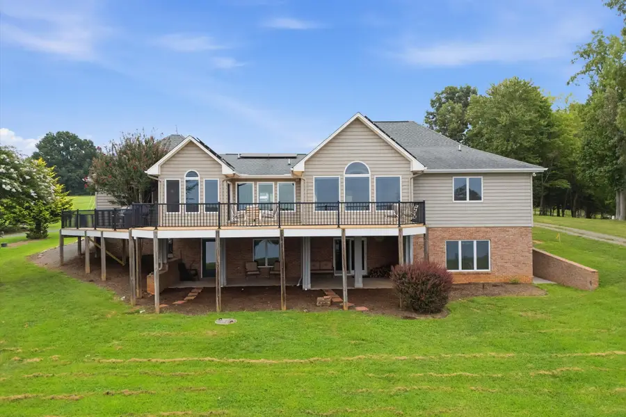 121 Penhook Point, Penhook, VA 24137 - #2