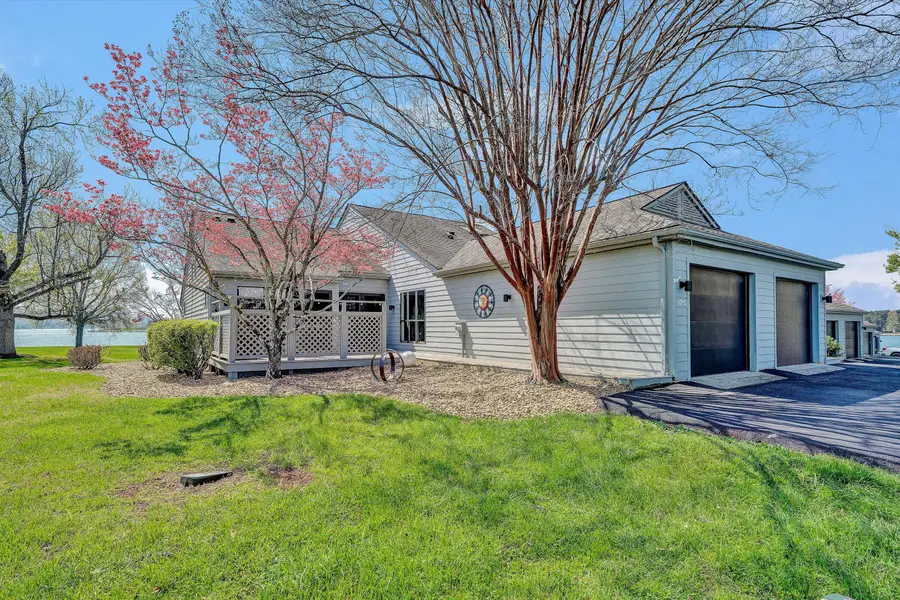 175 Clubhouse Tower, Moneta, VA 24121 - #3
