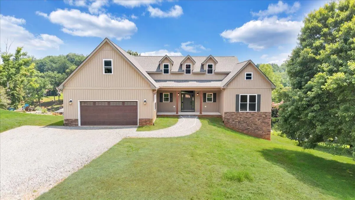 371 Lake View Point, Glade Hill, VA 24092 - #1
