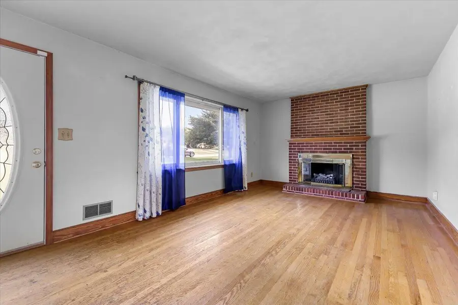 1102 Maiden Ln, Bedford, VA 24523 - #3