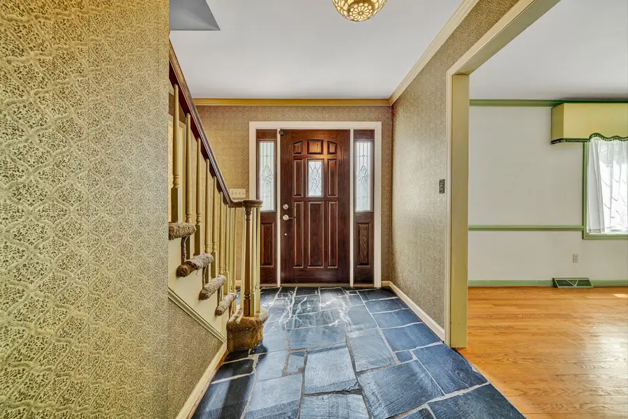 3782 Verona Trl, Roanoke, VA 24018 - #3