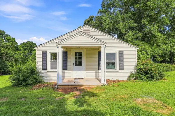 60 Chigger Ridge Ln, Rocky Mount, VA 24151