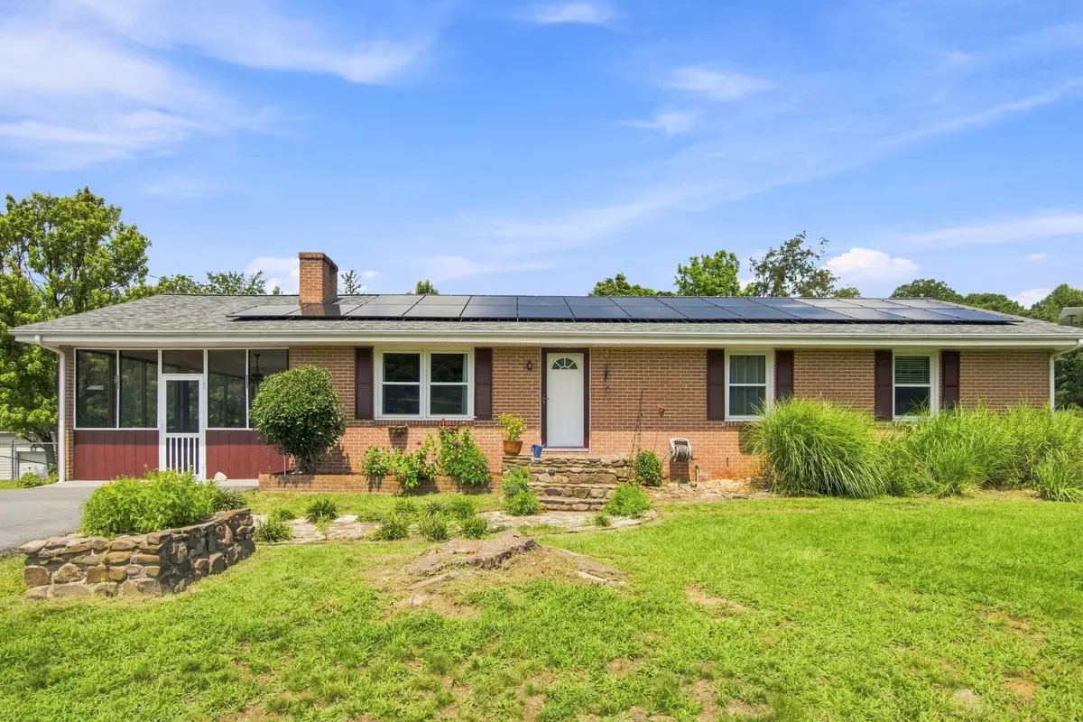 6219 Joyce, Salem, VA 24153 - #1