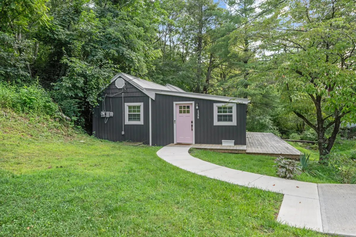 4398 Lee Hwy, Troutville, VA 24175 - #1