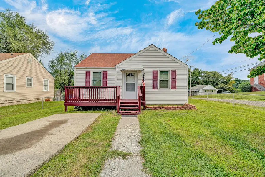 3903 Michigan Ave Nw, Roanoke, VA 24017 - #3