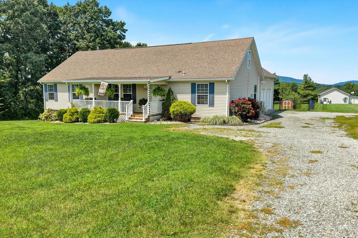 2220 Callaway Rd, Rocky Mount, VA 24151 - #1