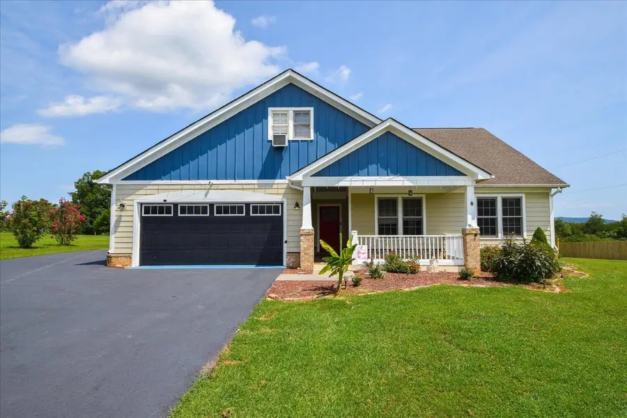 540 Nursery Rd, Boones Mill, VA 24065 - #2
