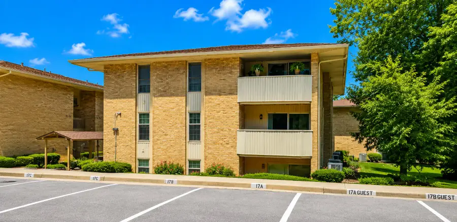 5260 Crossbow Cir #17D, Roanoke, VA 24018 - #3