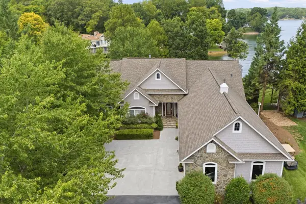 425 Park Way, Moneta, VA 24121
