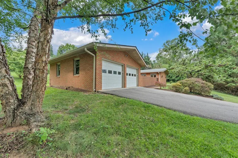 3547 Heritage, Roanoke, VA 24015 - #3