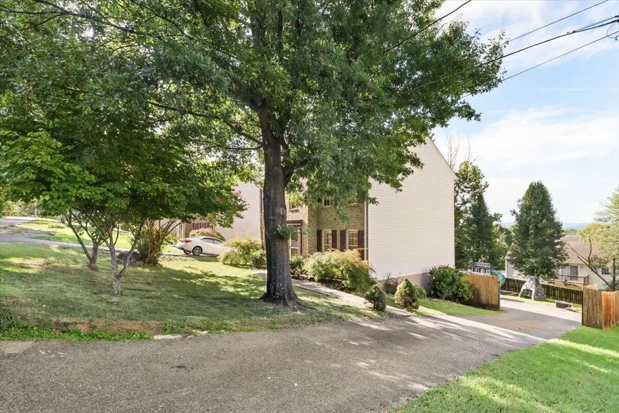 1575 Read Mountain, Roanoke, VA 24019 - #2