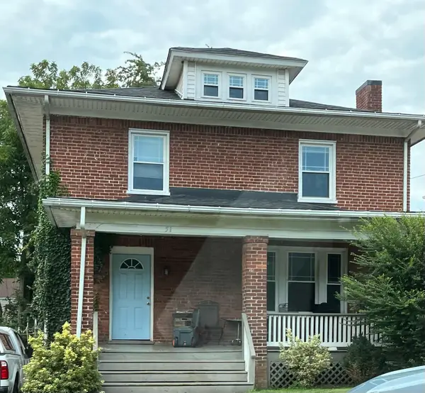51 Clover Ave Ne, Roanoke, VA 24012