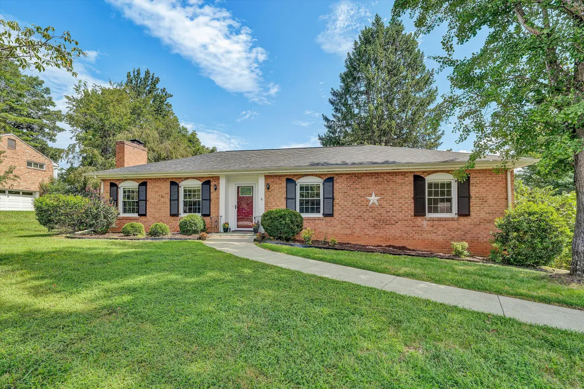 4203 Woodridge, Roanoke, VA 24018 - #1