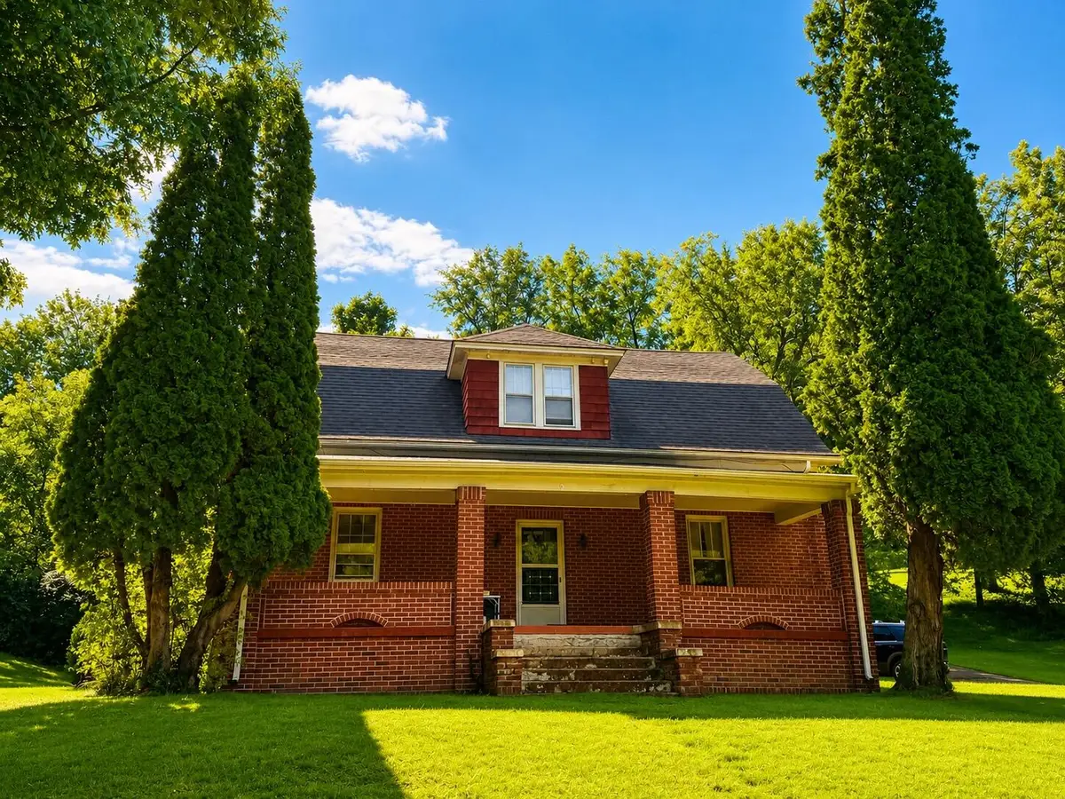 23 Byrd Hill, Hot Springs, VA 24445 - #1