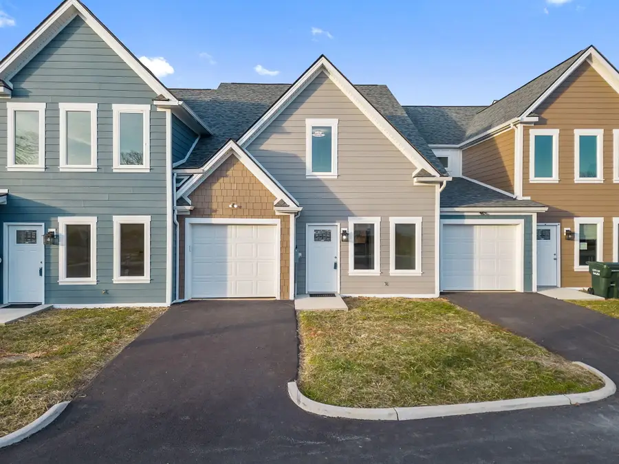 138 W Calhoun St, Salem, VA 24153 - #2