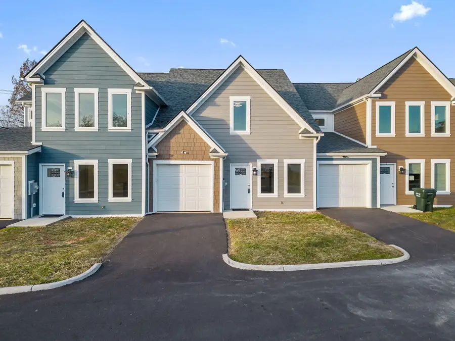 138 W Calhoun St, Salem, VA 24153 - #3