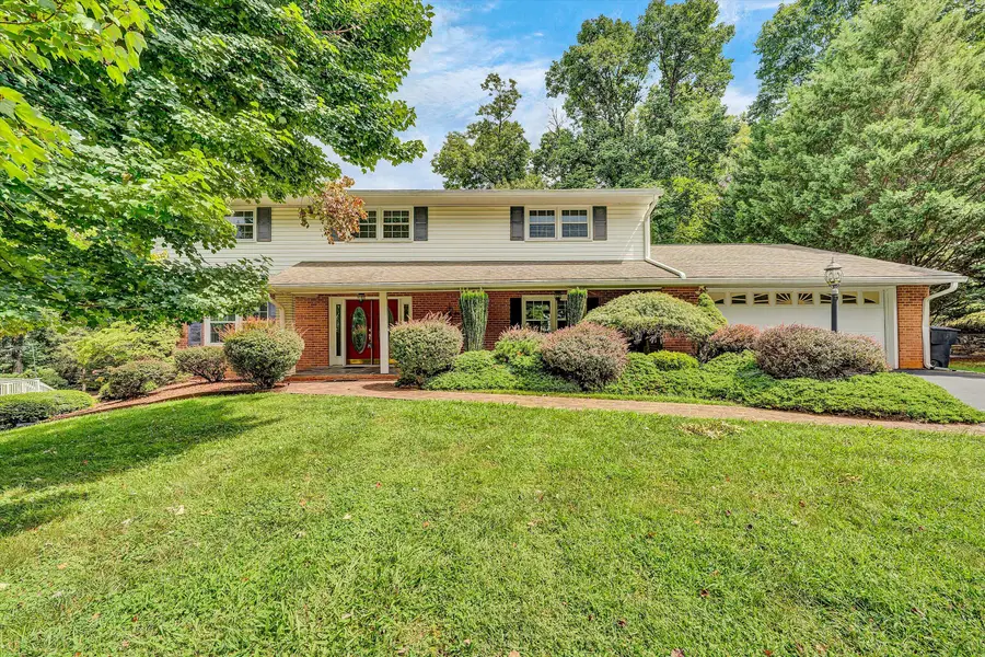 1120 Chestnut Mountain, Vinton, VA 24179 - #2