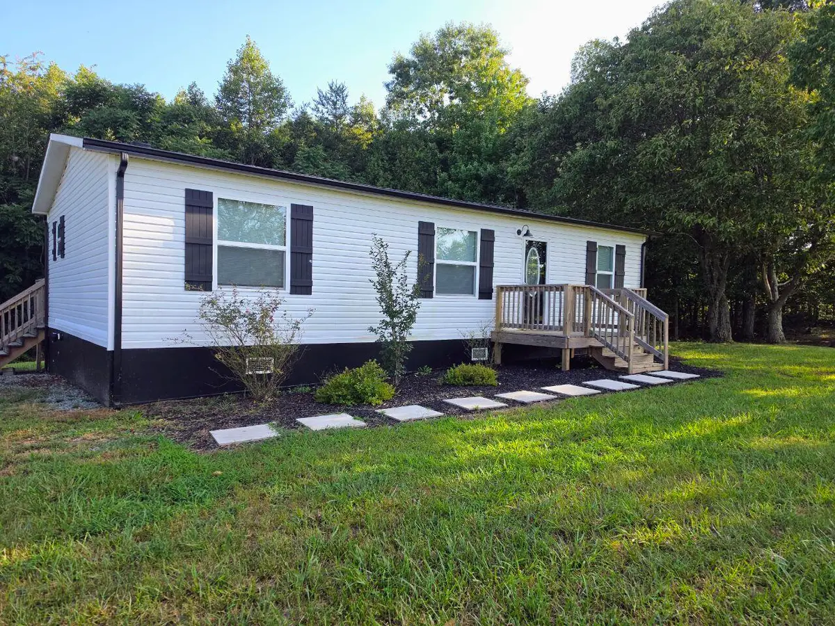 36 Nutmeg Ln, Penhook, VA 24137 - #1