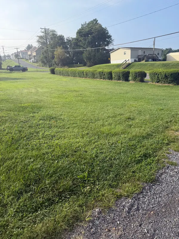 0 E Locust, Covington, VA 24426