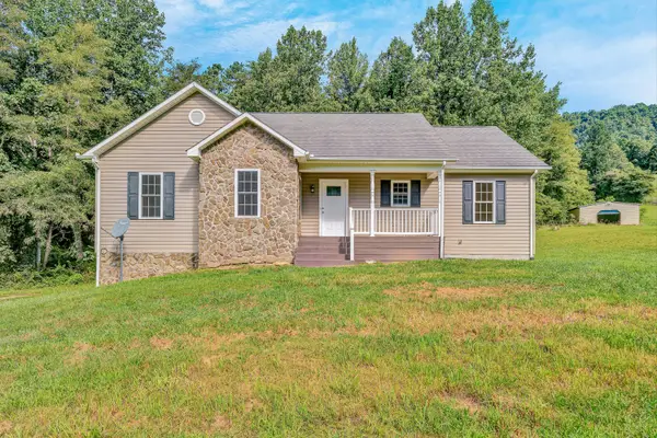 6267 Dillons Mill Rd, Callaway, VA 24067