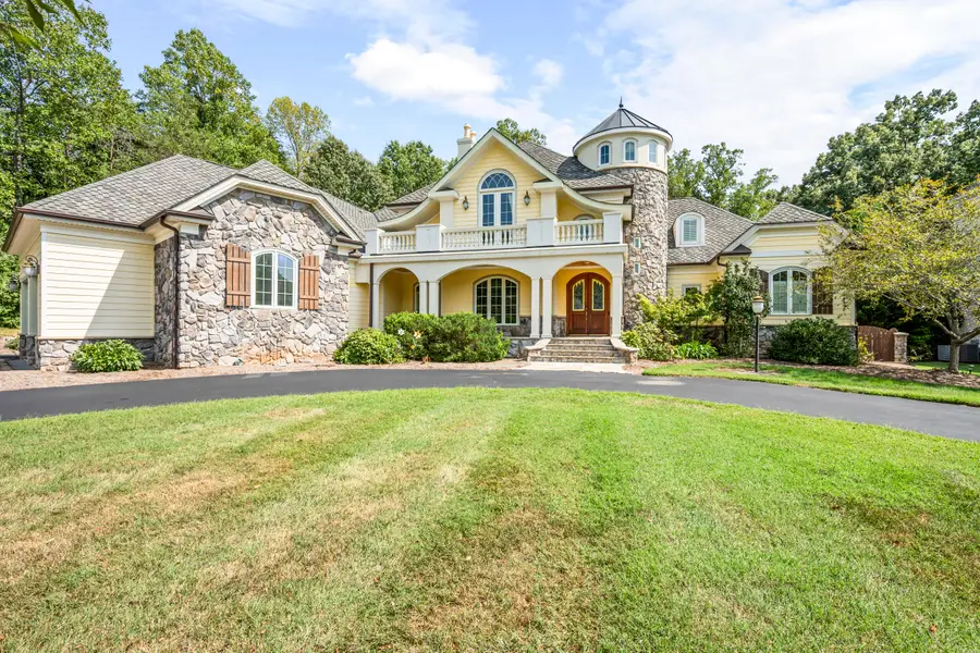 144 Beacon Hill, Lynchburg, VA 24503 - #2