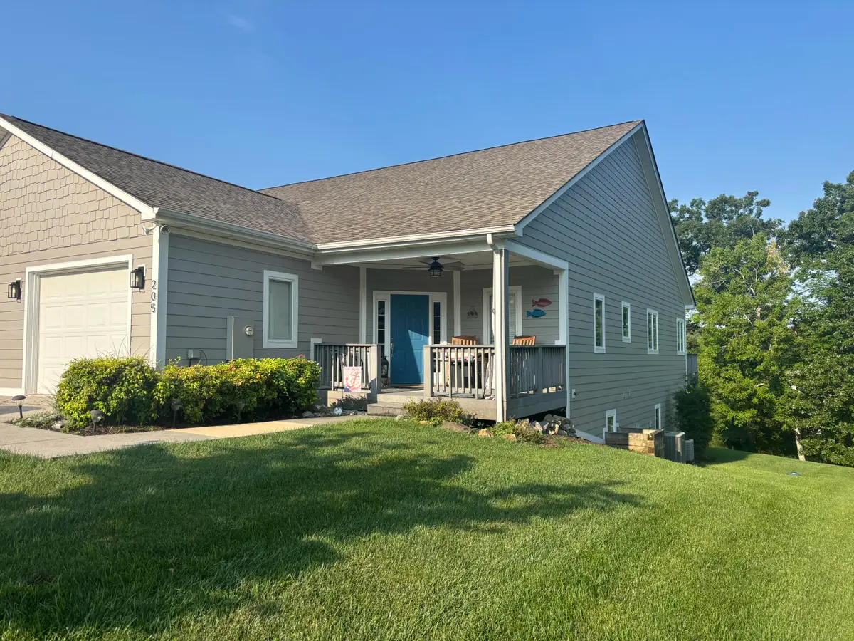 205 Retreat, Huddleston, VA 24104 - #1